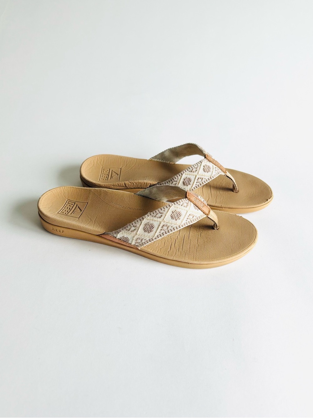 Reef Beige Cream Textile Rubber Outsole Flip Flops Sandals size 10